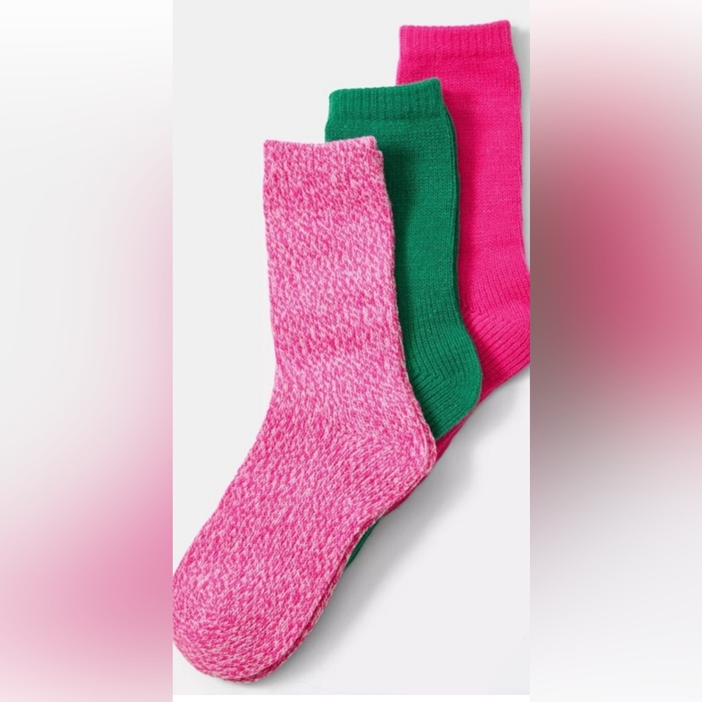 Lilly Pulitzer Pink and Green Socks Set
New in Gift Box
